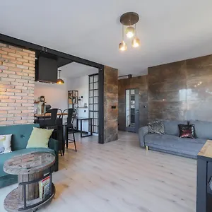  Apartament Z Ogródkiem Stare